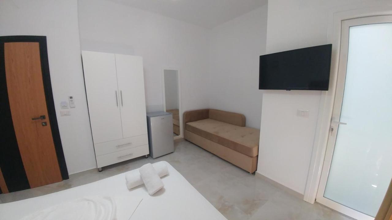 Hotel Zeka كساميل المظهر الخارجي الصورة
