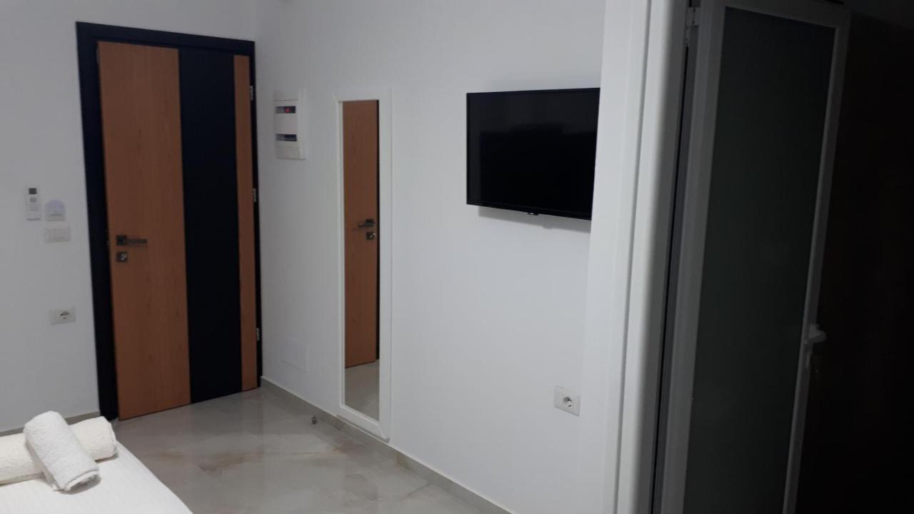 Hotel Zeka كساميل المظهر الخارجي الصورة