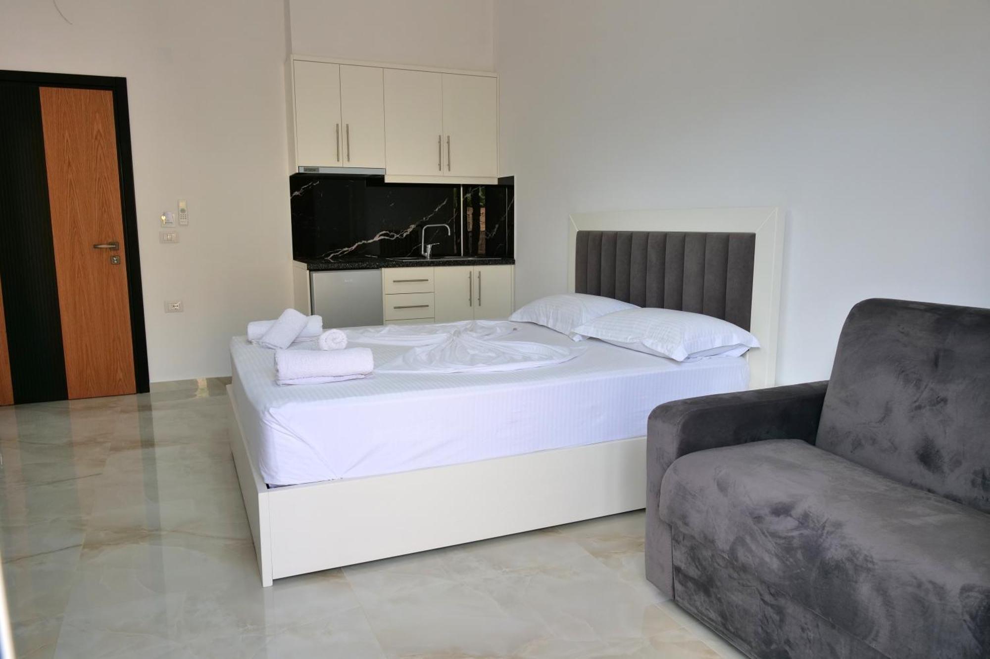 Hotel Zeka كساميل المظهر الخارجي الصورة